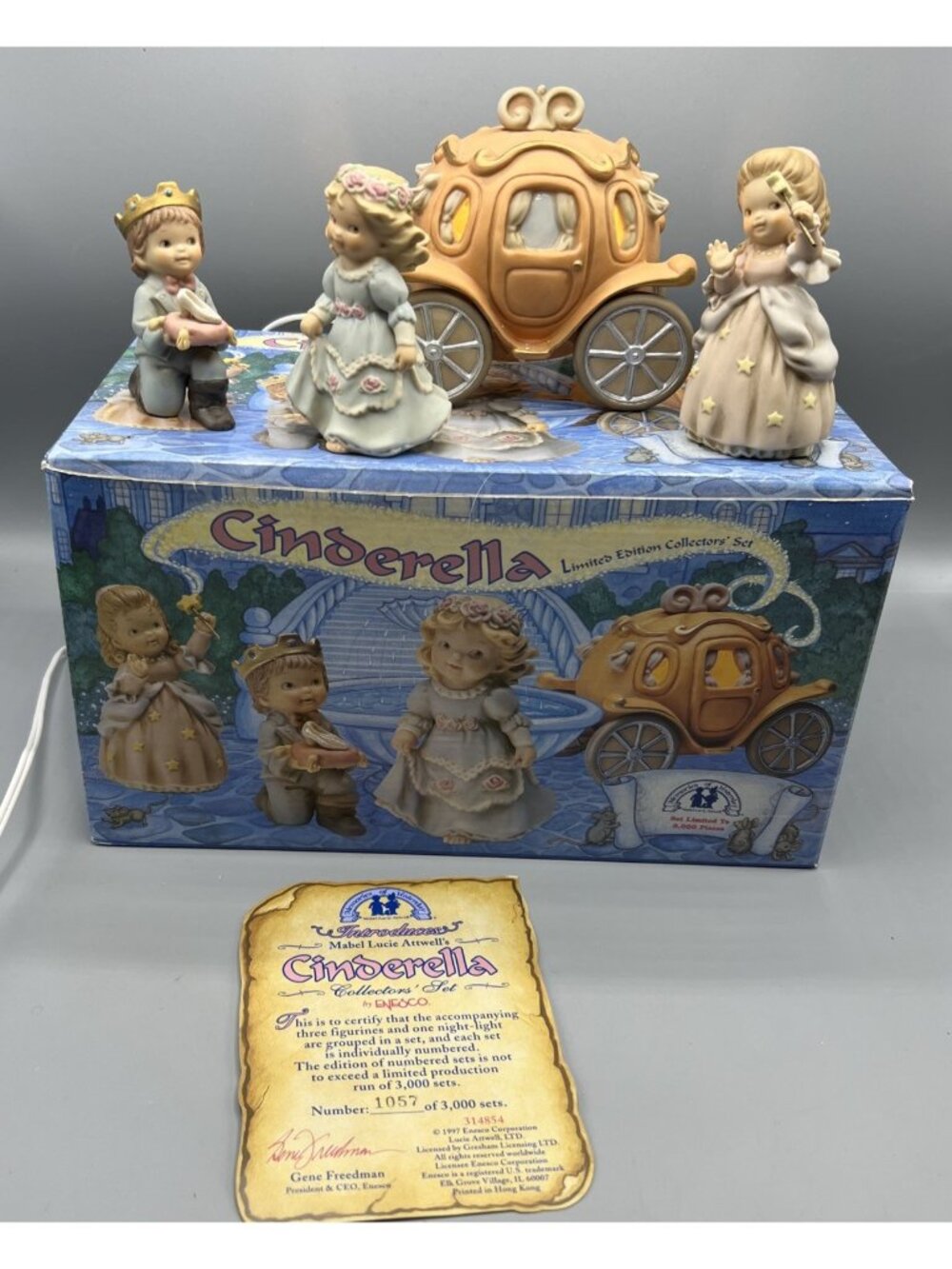 Enesco Memories of Yesterday Cinderella Lighted Set 1997 RARE Ceramic Set #1057